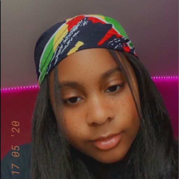 Meet your Posher, Tahirah - Picture 3 of 3